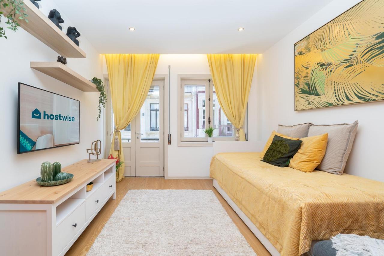 Host Wise - Colorful Bright Flat With Balcony Appartement Porto Buitenkant foto