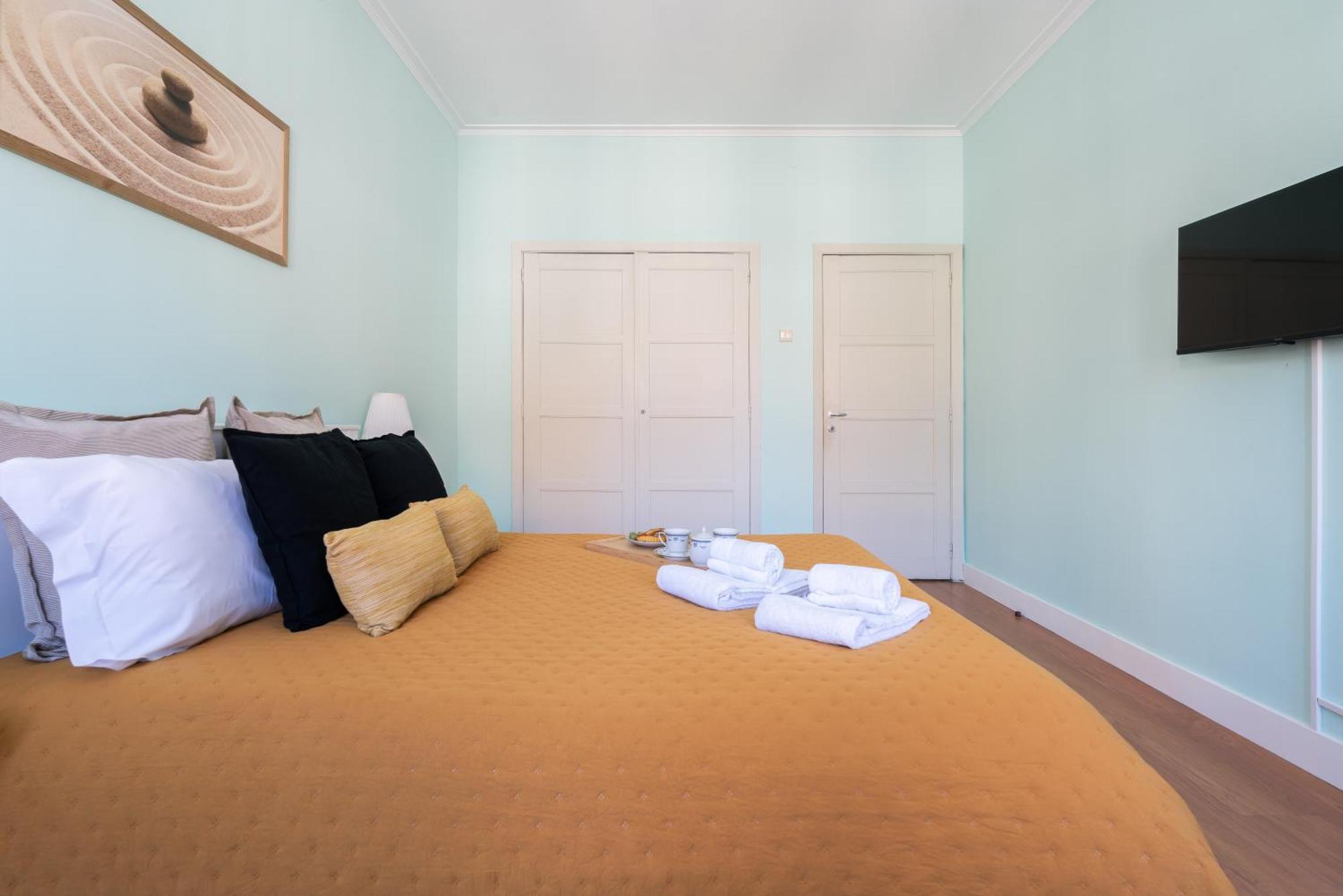 Host Wise - Colorful Bright Flat With Balcony Appartement Porto Kamer foto